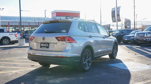Used 2024 Volkswagen Tiguan SE image 7