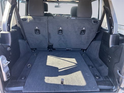 Used 2020 Jeep Wrangler Unlimited Sport S image 19