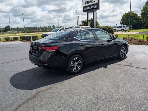 Used 2022 Nissan Sentra SV image 3