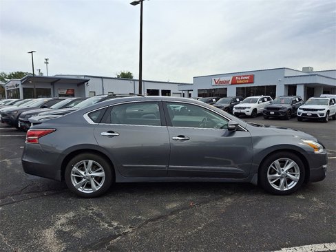 Used 2015 Nissan Altima 2.5 SL w/ Technology Package image 7