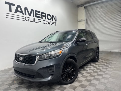 Used 2019 Kia Sorento S image 2