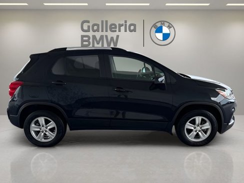 Used 2021 Chevrolet Trax LT w/ Driver Confidence Package image 10
