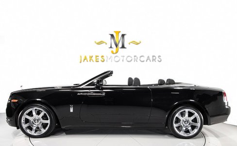 Used 2018 Rolls-Royce Dawn image 2