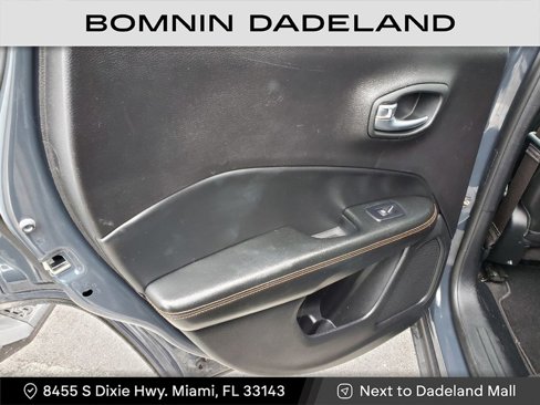 Used 2018 Jeep Compass Limited w/ Navigation Group image 9