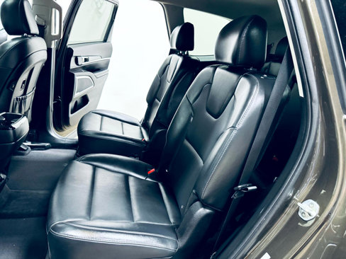 Used 2020 Kia Telluride S image 33