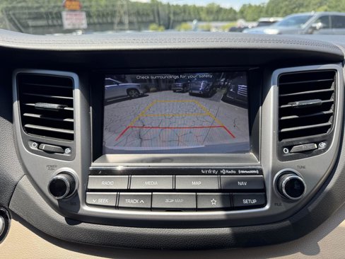 Used 2018 Hyundai Tucson Limited image 20
