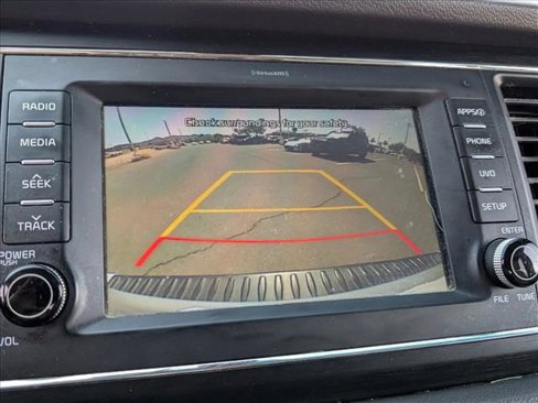 Used 2018 Kia Sedona LX w/ LX Essentials Premium Package image 13