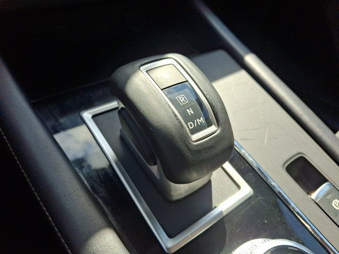 Used 2022 Mitsubishi Outlander SE image 14