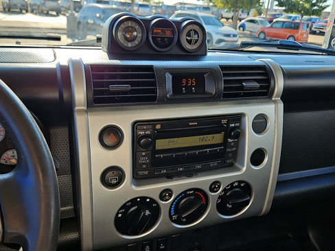 Used 2008 Toyota FJ Cruiser 4WD image 17