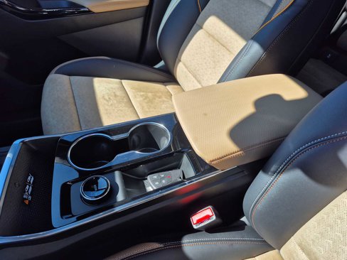 New 2026 Chevrolet Equinox ACTIV w/ Convenience Package III image 20
