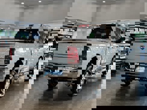 Used 2012 RAM 1500 Classic SLT image 6