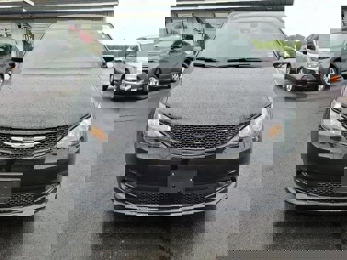 New 2025 Chrysler Voyager LX image 2