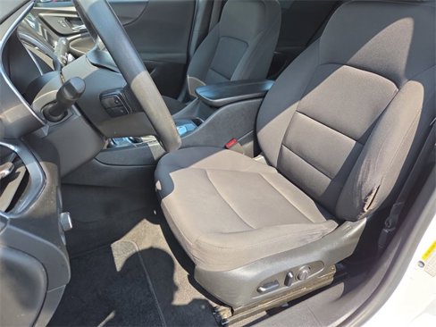 Certified 2020 Chevrolet Malibu LT image 18