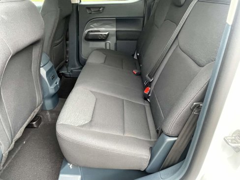 New 2025 Ford Maverick XL image 8