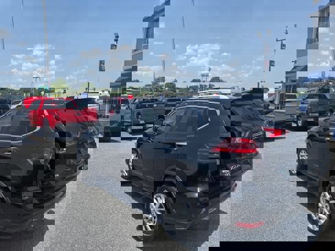 Used 2020 Nissan Rogue SV image 8