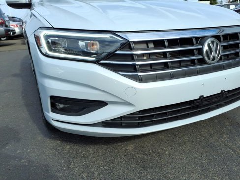 Used 2019 Volkswagen Jetta SEL Premium image 14