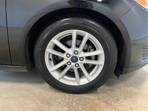 Used 2018 Ford Focus SE image 12
