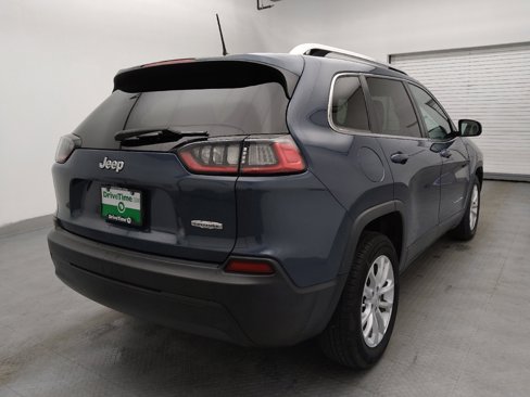 Used 2019 Jeep Cherokee Latitude w/ Popular Appearance Group image 9