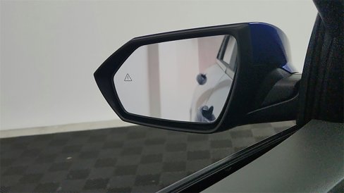 Used 2023 Hyundai Elantra SEL image 25