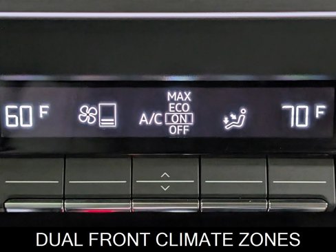 Used 2023 Audi Q4 e-tron Premium image 31