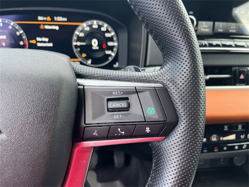 Used 2024 Mitsubishi Outlander SEL image 18