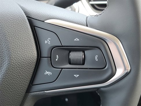 New 2025 Chevrolet Trax ACTIV w/ Driver Confidence Package image 14