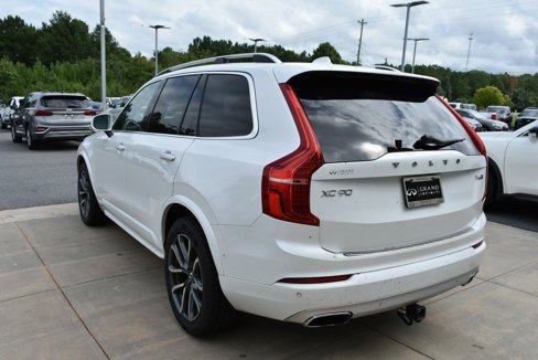 Used 2018 Volvo XC90 T6 Momentum w/ Convenience Package image 14