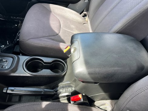 Used 2013 Jeep Wrangler Sport image 19