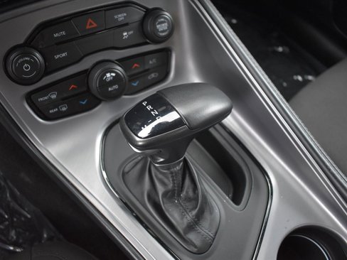 Used 2023 Dodge Challenger SXT image 21