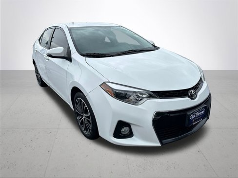 Used 2016 Toyota Corolla S image 4