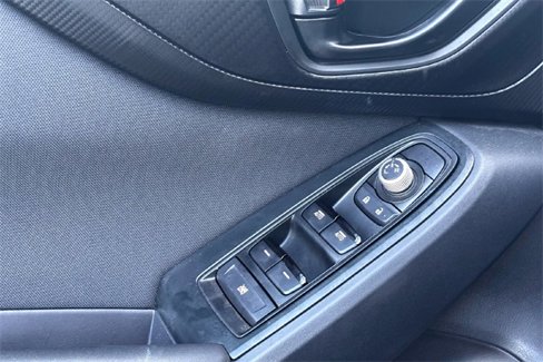 Used 2023 Subaru Crosstrek 2.0i Premium image 21