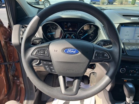 Used 2017 Ford Escape SE w/ Equipment Group 201A image 20