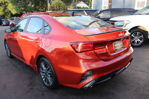Used 2023 Kia Forte GT-Line w/ GT-Line Premium Package image 3