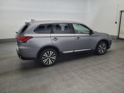 Used 2019 Mitsubishi Outlander SE image 10