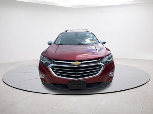 Used 2019 Chevrolet Equinox Premier image 2