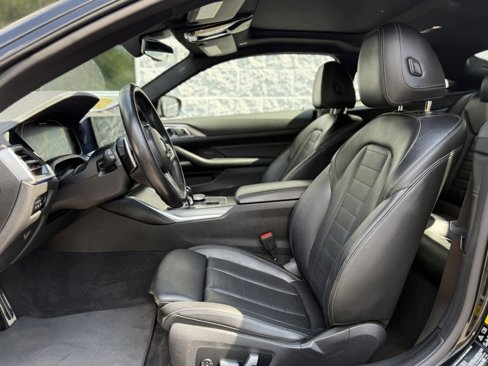 Used 2021 BMW 440i xDrive Coupe w/ Premium Package image 9