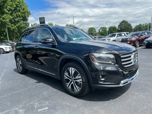 Certified 2024 Mercedes-Benz GLB 250 w/ Driver Assistance Package image 2