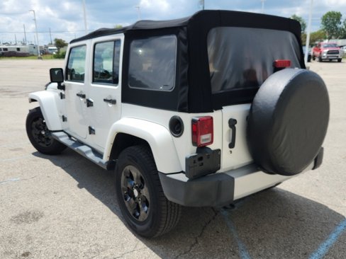 Used 2013 Jeep Wrangler Unlimited Sahara w/ Dual Top Group image 3