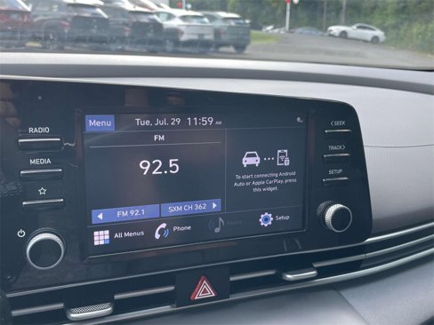 Used 2022 Hyundai Elantra SEL w/ Convenience + Premium Package image 23