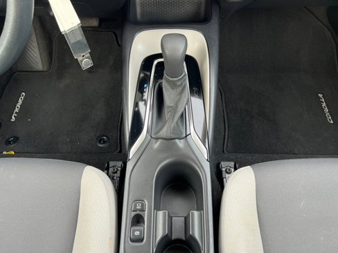 Used 2024 Toyota Corolla LE image 28
