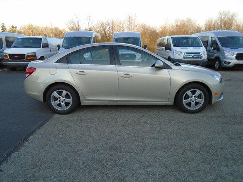 Used 2014 Chevrolet Cruze LT image 4