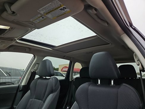 Used 2020 Subaru Forester Premium image 12