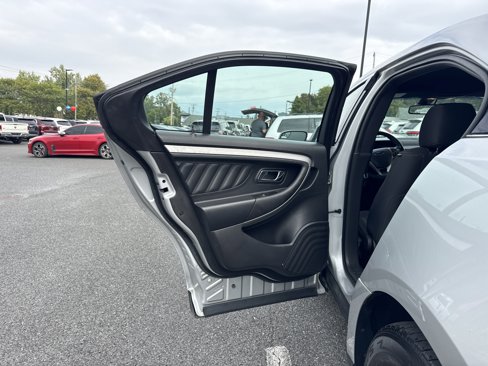 Used 2016 Ford Taurus SEL w/ Equipment Group 201A image 28