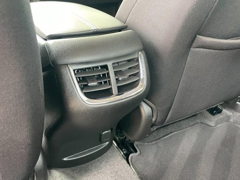 Used 2024 Chevrolet Malibu LT image 14