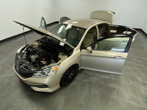 Used 2016 Honda Accord LX image 44