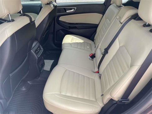 Used 2019 Ford Edge SEL w/ Equipment Group 201A image 13