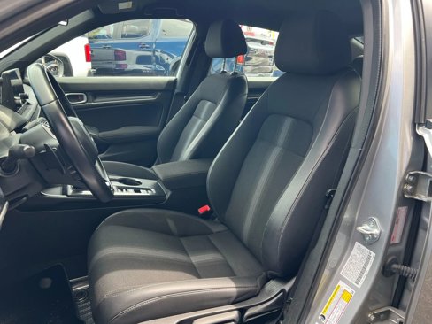 Used 2023 Honda Civic Sport image 13