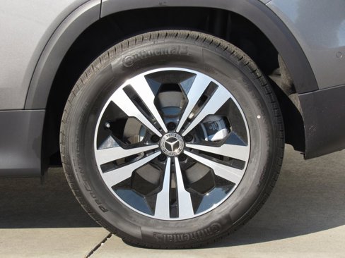 New 2026 Mercedes-Benz GLB 250 4MATIC image 37