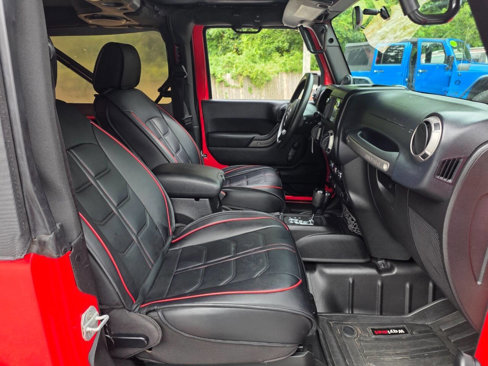 Used 2013 Jeep Wrangler Sport image 21