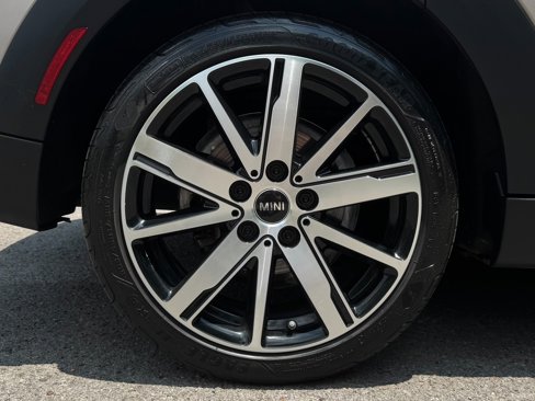 Used 2022 MINI Cooper S w/ Premium Package image 71